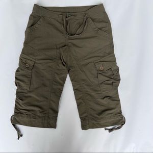The North Face Hiking Cargo Capri Short Pants size 6
